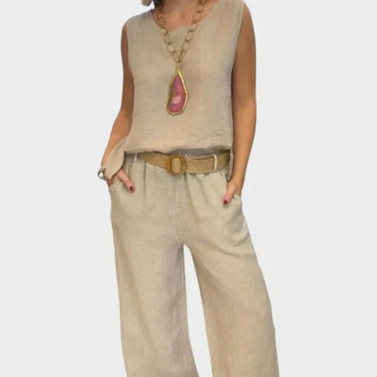 Paloma | Conjunto bohemio de top sin mangas y pantalones recortados