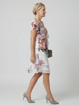 Avery | Vestido floral de largo a la rodilla con diseño limpio