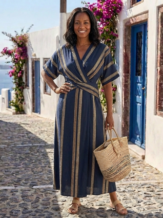 Sofía | Vestido midi cruzado de rayas con escote en V de manga corta