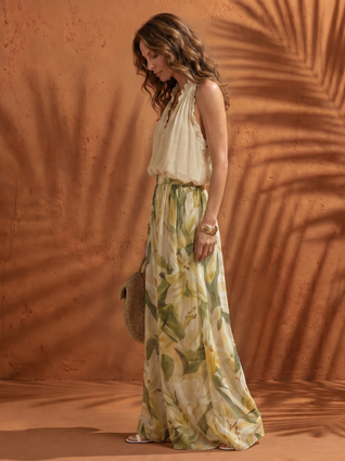 Solange | Conjunto de blusa de cuello halter y pantalón de pierna ancha con estampado floral