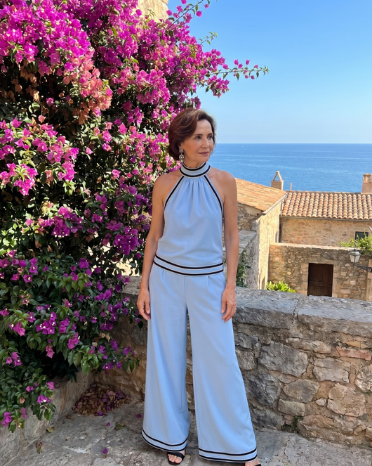 Zephyrine | Mono de pierna ancha con cuello halter y ribete en contraste