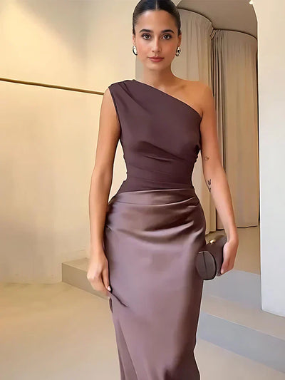 Luna™ | Vestido maxi de satén con abertura