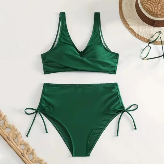 Sarena | Conjunto de bikini que moldea la barriga con un escote en V elegante